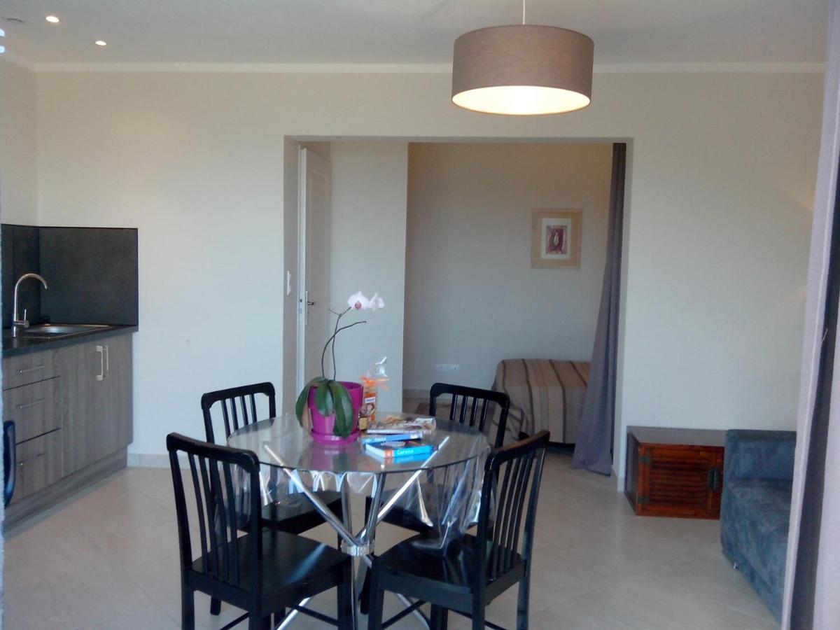 Appartement Vue Sur Mer Santa-Maria-di-Lota Exterior foto